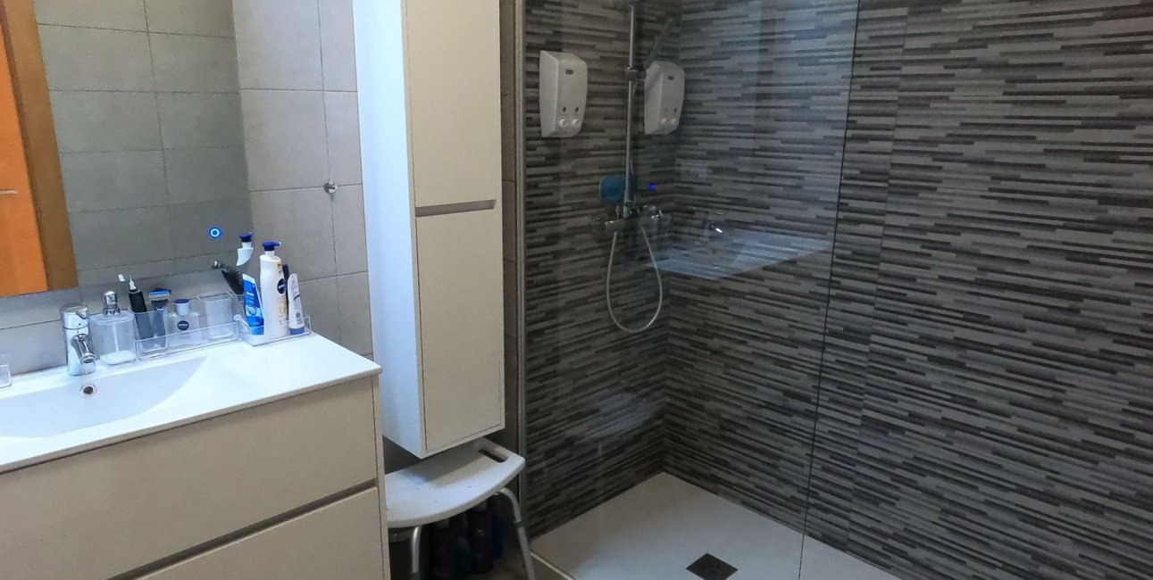 Reventa - Villa -
Algorfa - La Finca Golf Resort