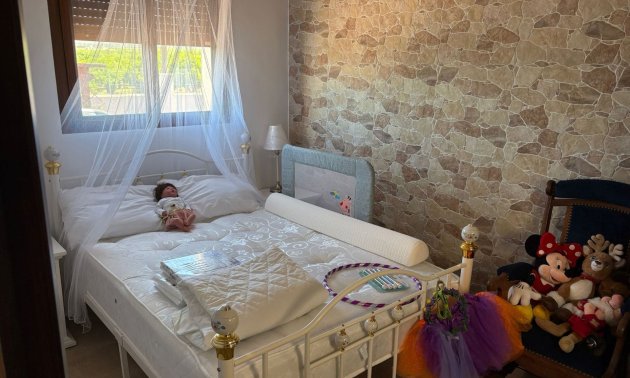 Resale - Villa -
Jacarilla - Jacarilla - Country