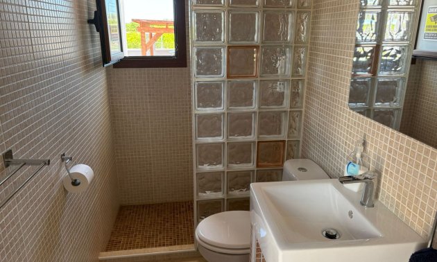 Resale - Villa -
Jacarilla - Jacarilla - Country