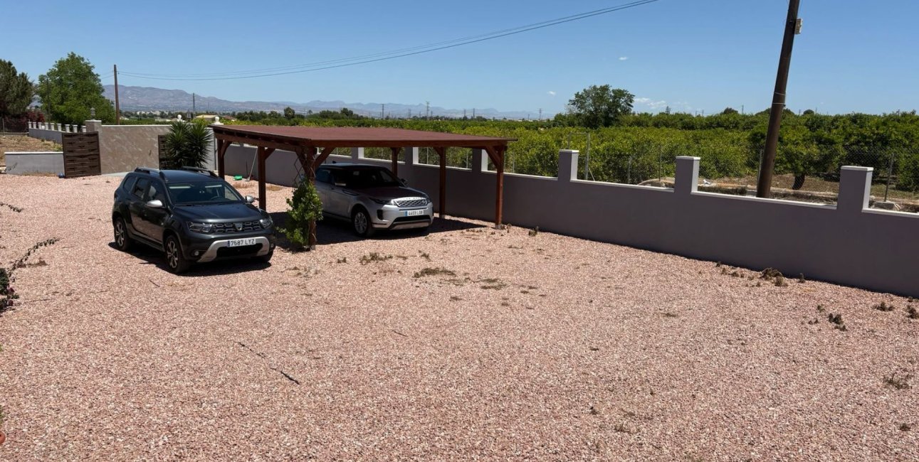 Resale - Villa -
Jacarilla - Jacarilla - Country