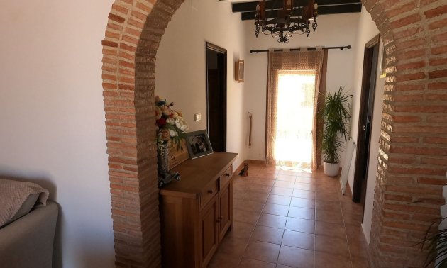 Resale - Villa -
Jacarilla - Jacarilla - Country