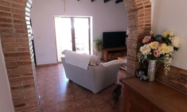 Resale - Villa -
Jacarilla - Jacarilla - Country