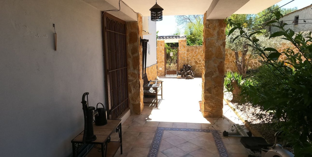 Resale - Villa -
Jacarilla - Jacarilla - Country