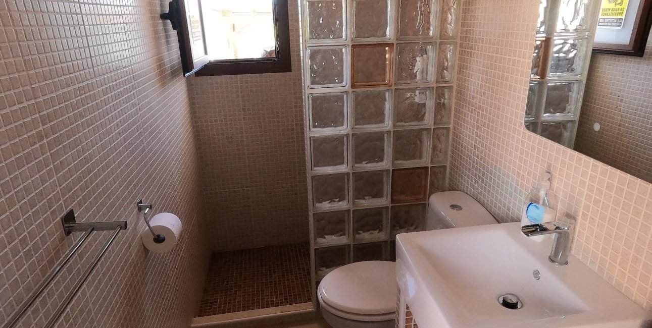 Resale - Villa -
Jacarilla - Jacarilla - Country