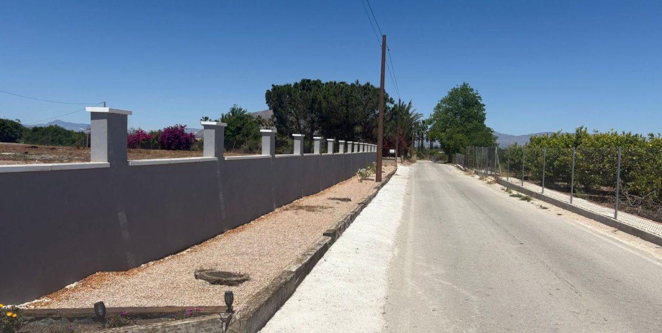 Resale - Villa -
Jacarilla - Jacarilla - Country