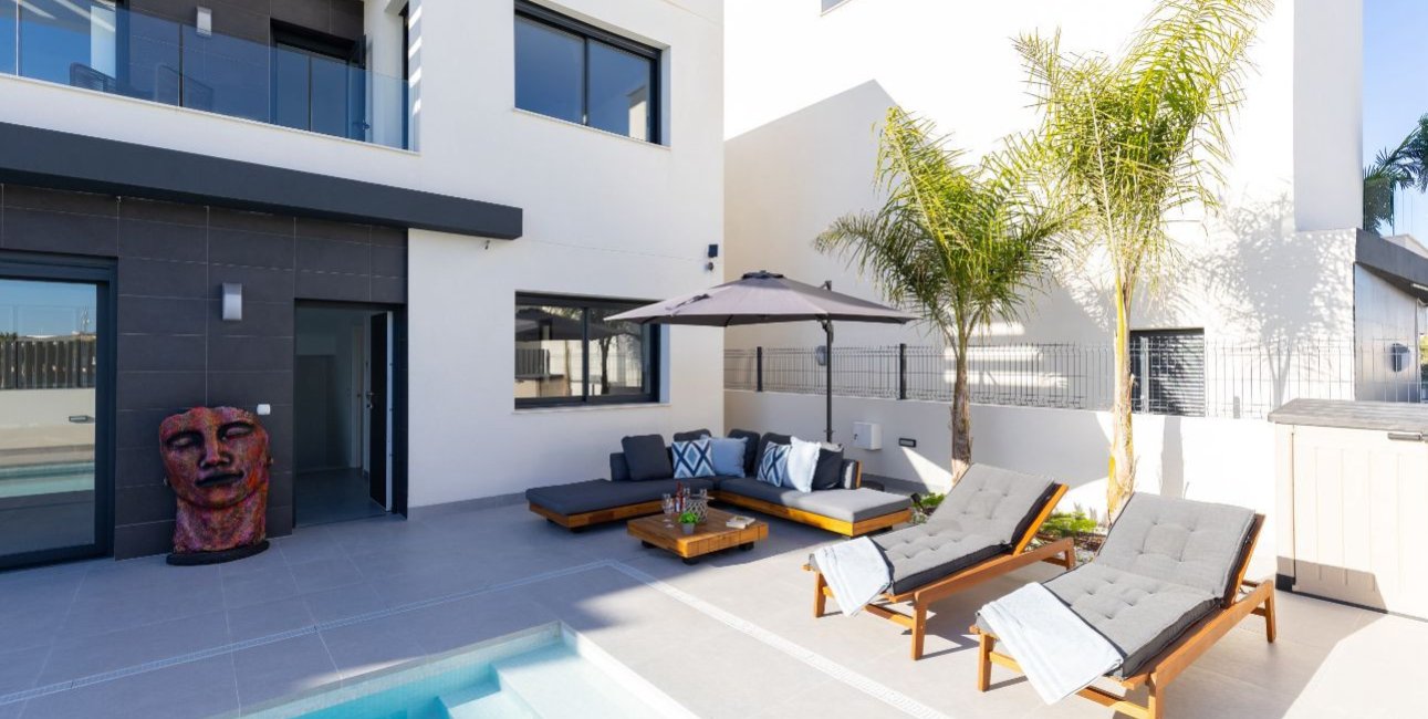 Reventa - Villa -
Algorfa - La Finca Golf Resort