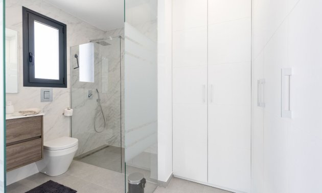 Reventa - Villa -
Algorfa - La Finca Golf Resort