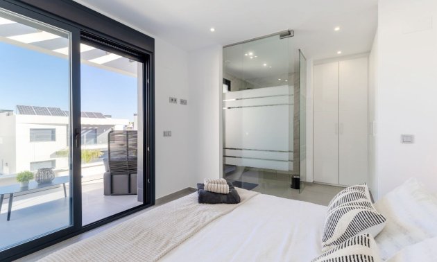 Reventa - Villa -
Algorfa - La Finca Golf Resort