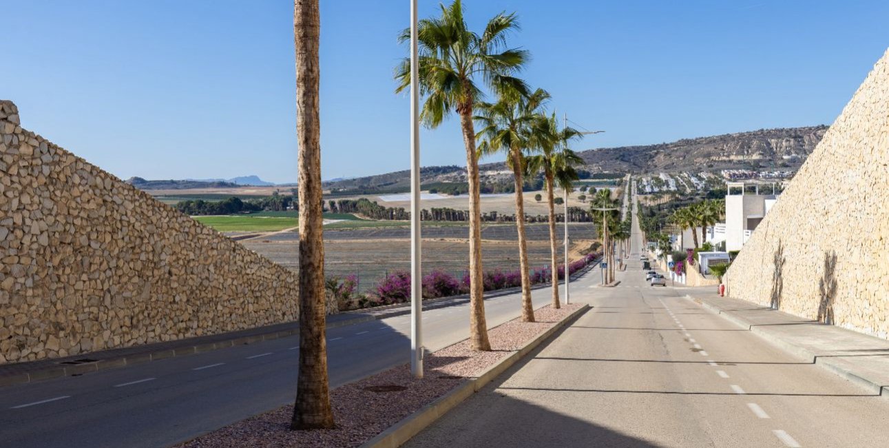 Reventa - Villa -
Algorfa - La Finca Golf Resort