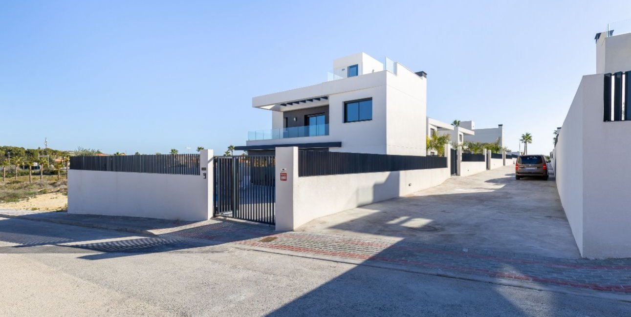 Reventa - Villa -
Algorfa - La Finca Golf Resort