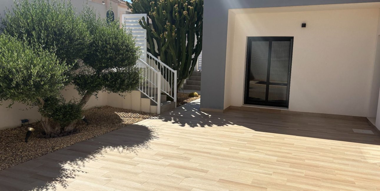 Reventa - Villa -
Ciudad Quesada - La Marquesa