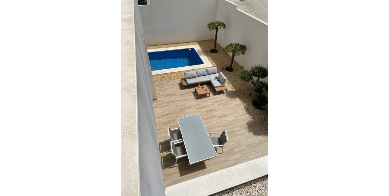 Reventa - Villa -
Ciudad Quesada - La Marquesa