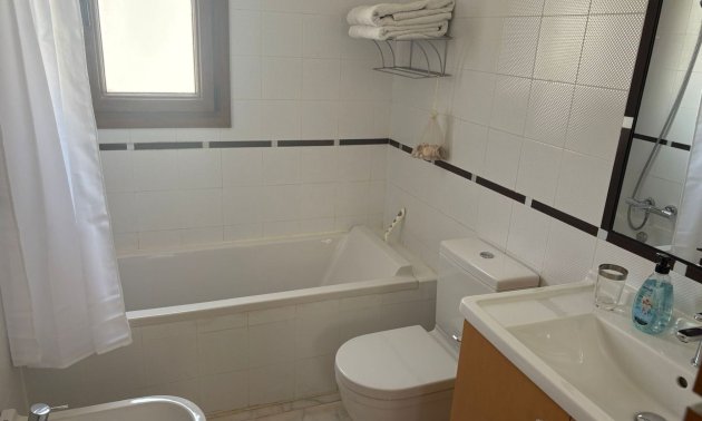 Resale - Apartment / flat -
Algorfa - La Finca Golf Resort