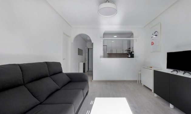 Resale - Apartment / flat -
Torrevieja - La Mata