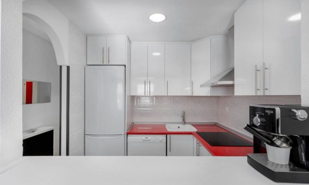 Resale - Apartment / flat -
Torrevieja - La Mata