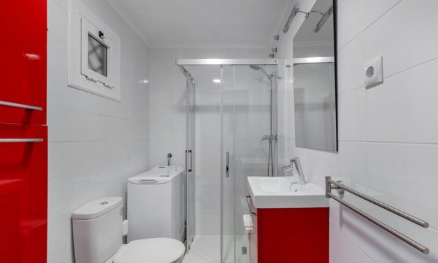 Resale - Apartment / flat -
Torrevieja - La Mata