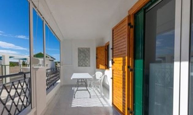 Resale - Apartment / flat -
Torrevieja - La Mata