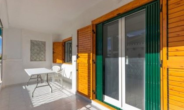 Resale - Apartment / flat -
Torrevieja - La Mata