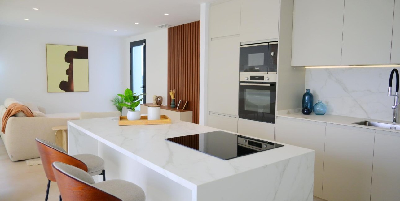 New Build - Villa -
Dolores - polideportivo