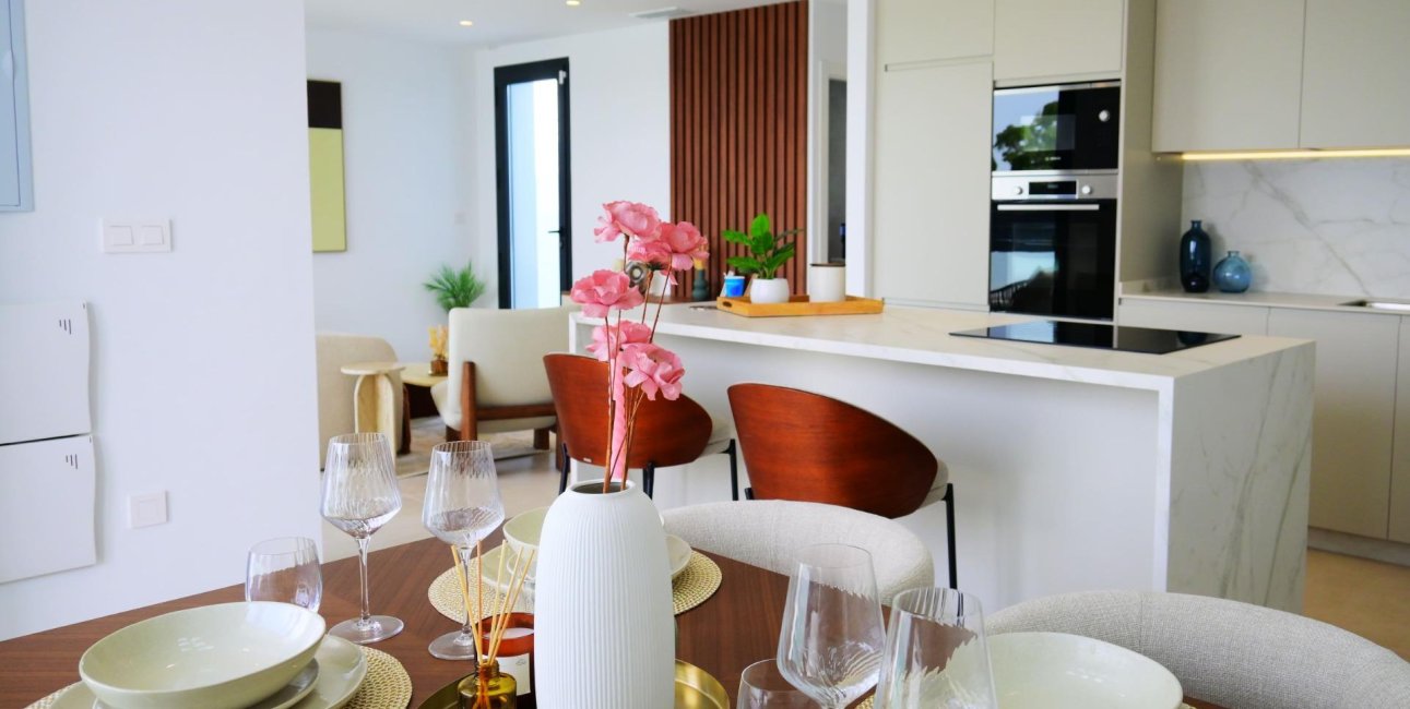 New Build - Villa -
Dolores - polideportivo