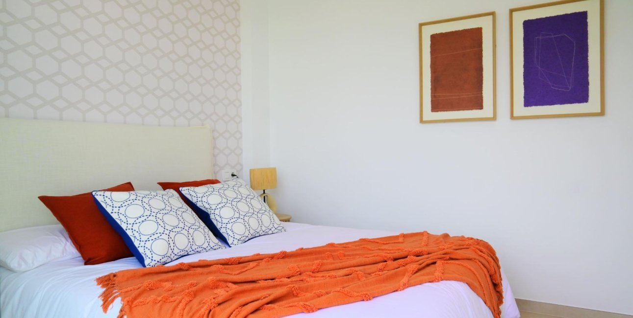 New Build - Villa -
Dolores - polideportivo