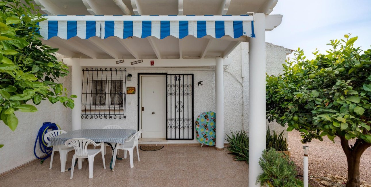 Resale - Townhouse -
Orihuela Costa - La Florida