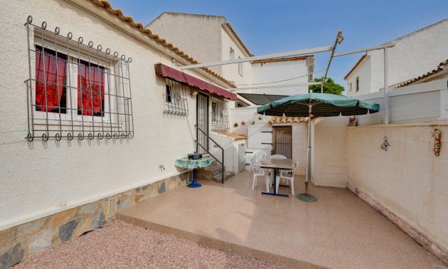 Resale - Townhouse -
Orihuela Costa - La Florida