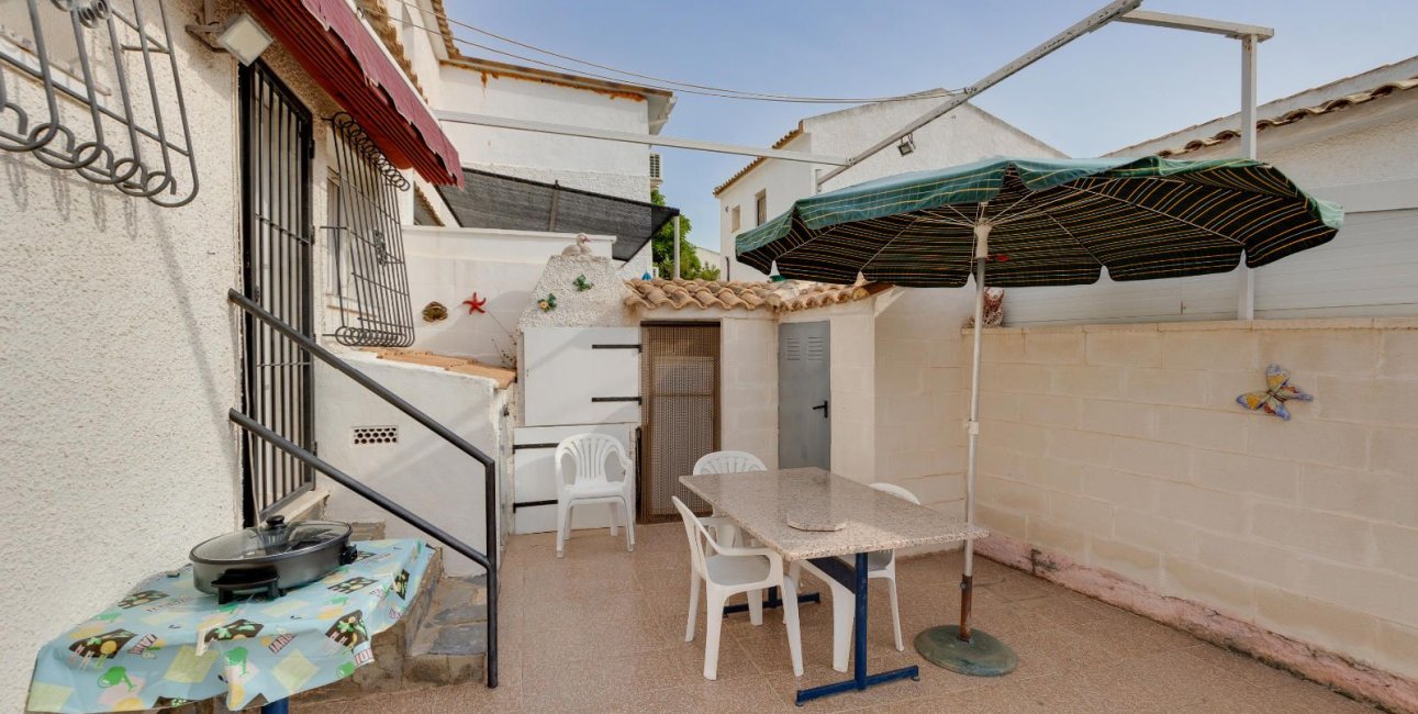 Resale - Townhouse -
Orihuela Costa - La Florida