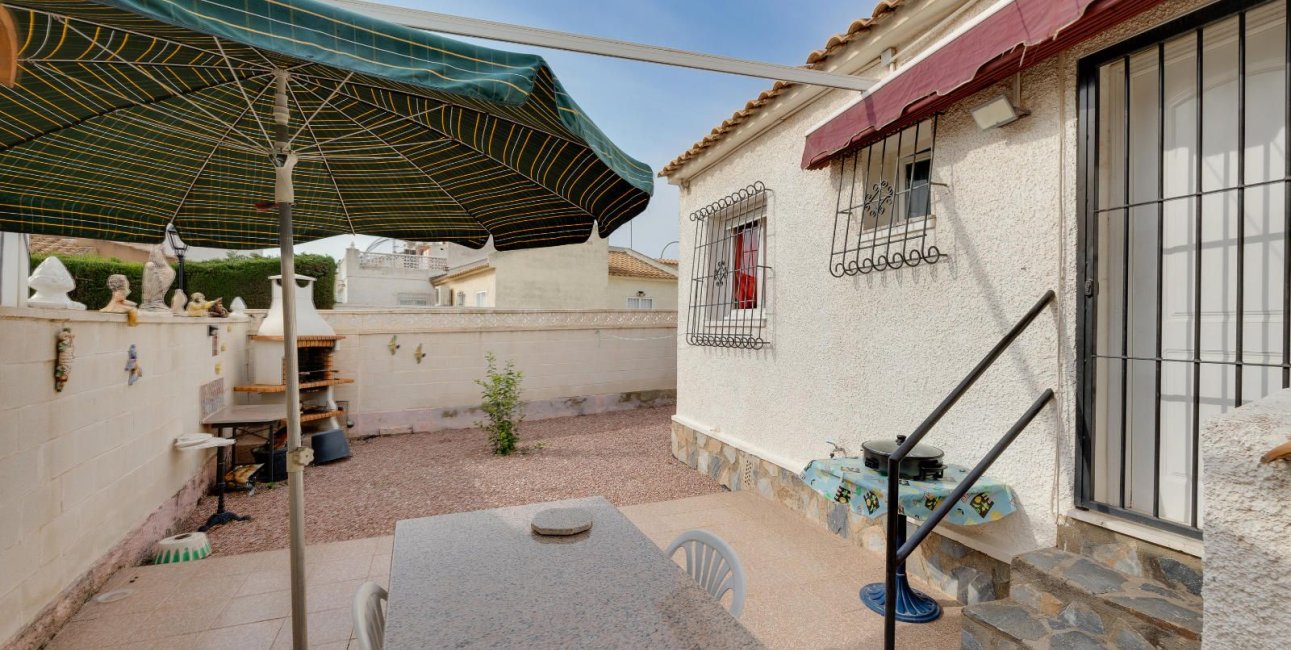 Resale - Townhouse -
Orihuela Costa - La Florida