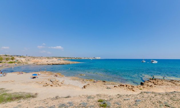 Resale - Townhouse -
Orihuela Costa - La Florida