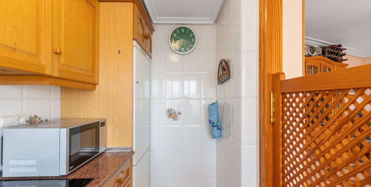 Resale - Apartment / flat -
Torrevieja - La Mata