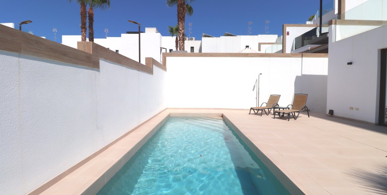 Resale - Villa -
Benijofar - Benijofar - Village