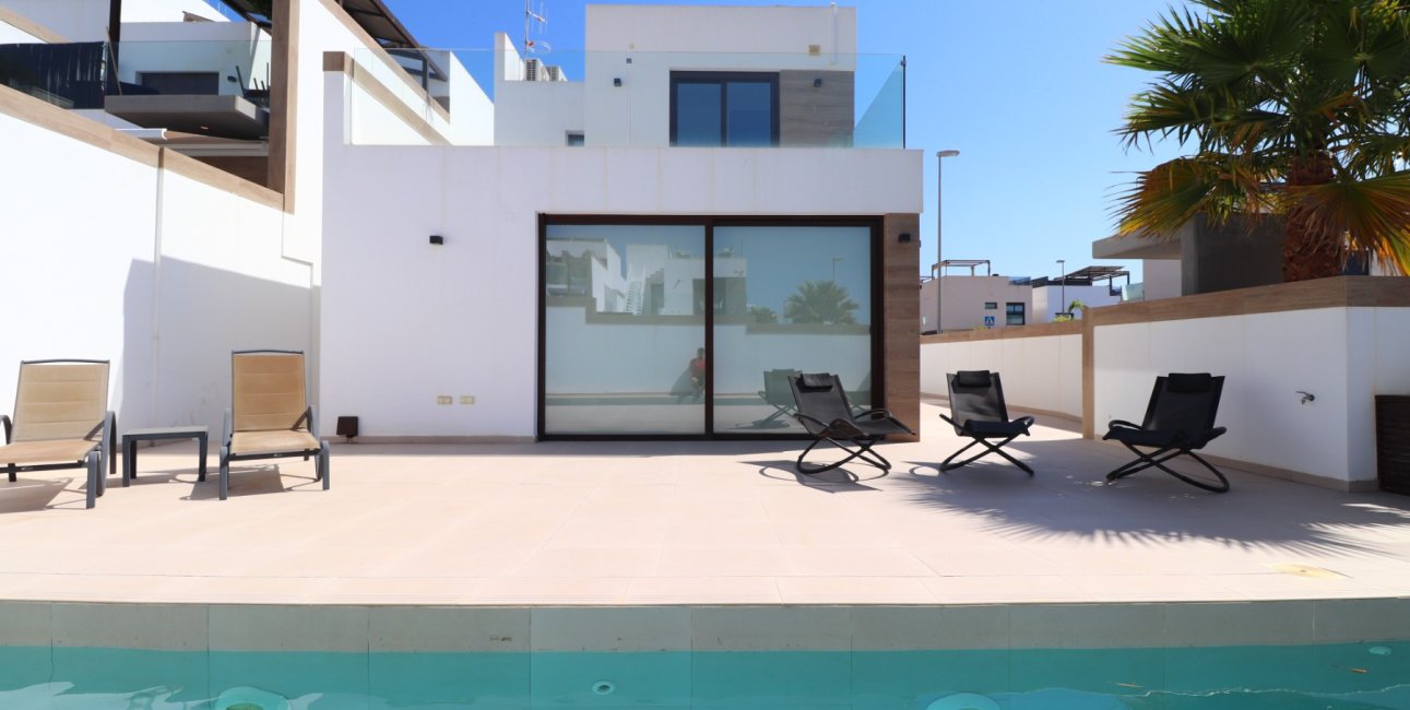 Resale - Villa -
Benijofar - Benijofar - Village