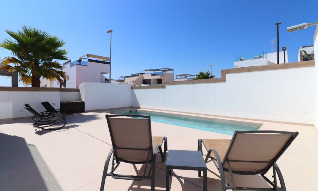 Resale - Villa -
Benijofar - Benijofar - Village