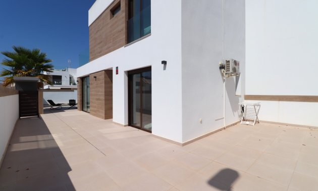 Resale - Villa -
Benijofar - Benijofar - Village