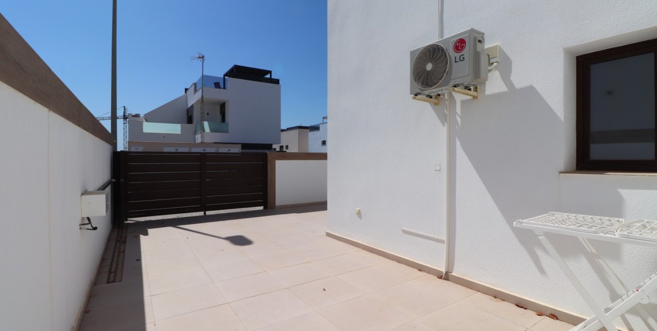 Resale - Villa -
Benijofar - Benijofar - Village