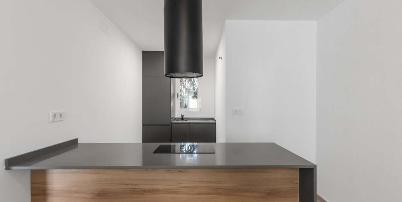 Long Term Rental - Bungalow -
Torrevieja - Frutales - Rosaleda