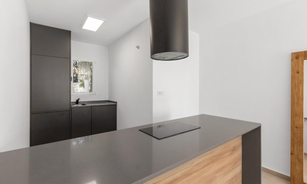 Long Term Rental - Bungalow -
Torrevieja - Frutales - Rosaleda