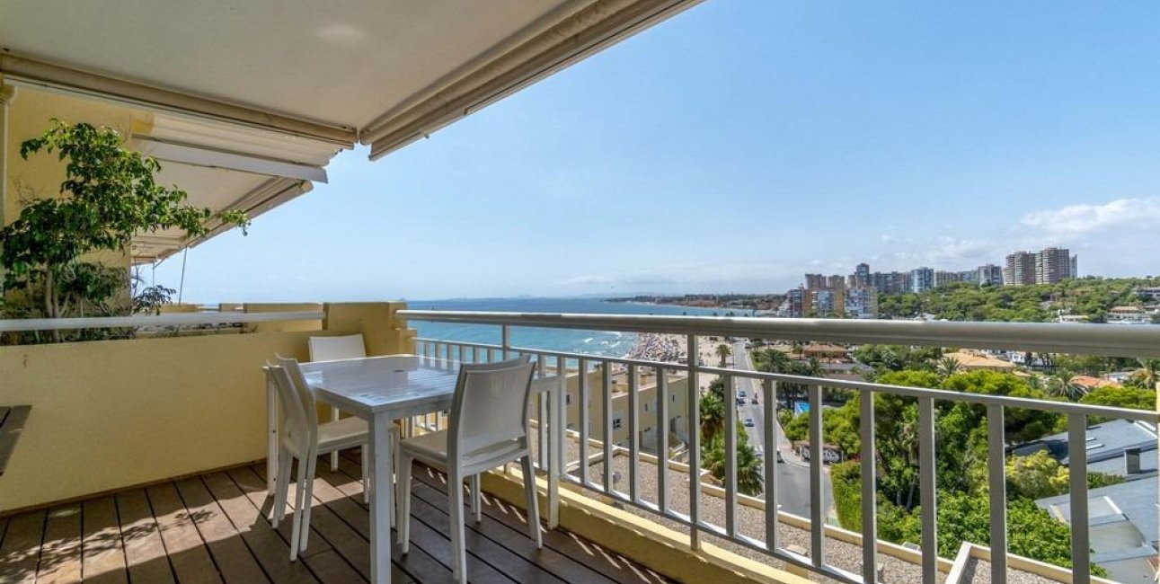 Resale - Apartment / flat -
Orihuela Costa - Campoamor