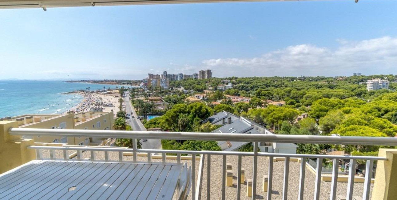 Resale - Apartment / flat -
Orihuela Costa - Campoamor