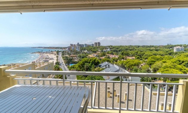 Resale - Apartment / flat -
Orihuela Costa - Campoamor