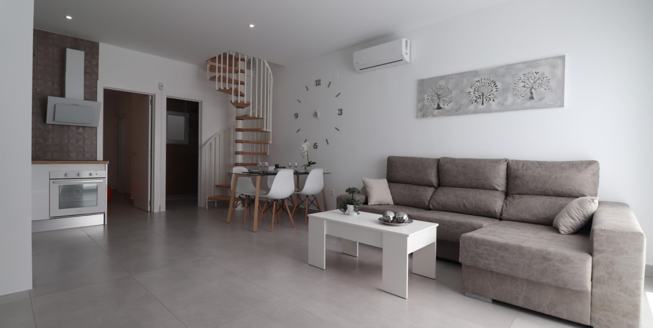 Resale - Townhouse -
Torrevieja - San Luis