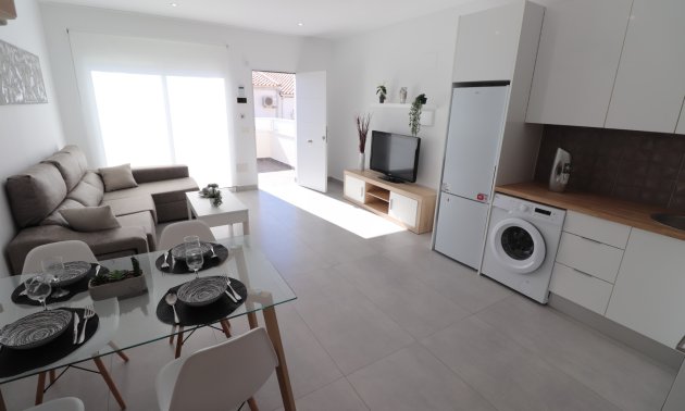 Resale - Townhouse -
Torrevieja - San Luis
