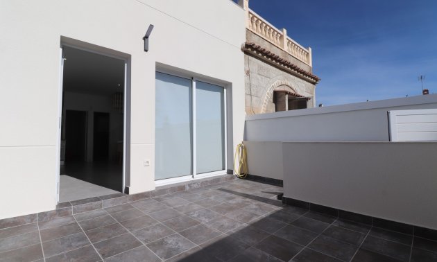 Resale - Townhouse -
Torrevieja - San Luis