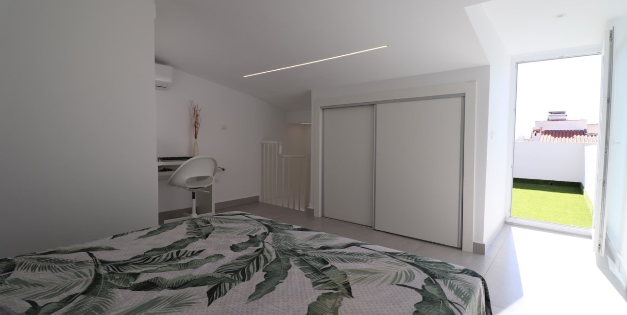 Resale - Townhouse -
Torrevieja - San Luis