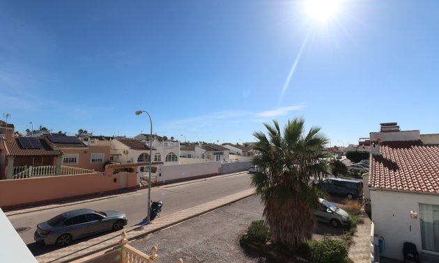 Resale - Townhouse -
Torrevieja - San Luis