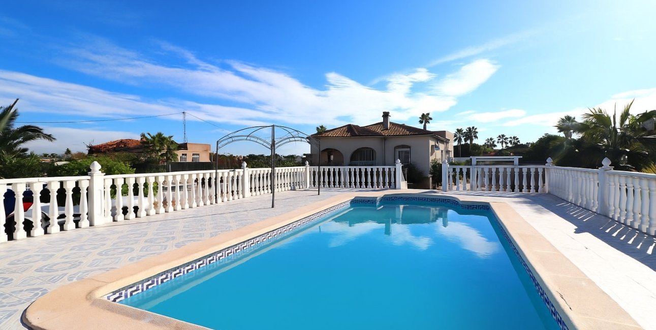 Reventa - Finca -
Catral - Catral - Country