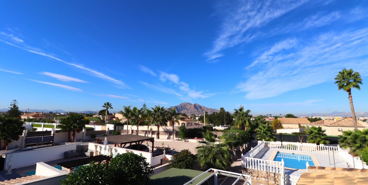 Reventa - Finca -
Catral - Catral - Country