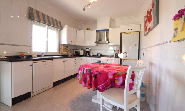 Reventa - Finca -
Catral - Catral - Country