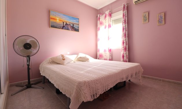 Reventa - Finca -
Catral - Catral - Country